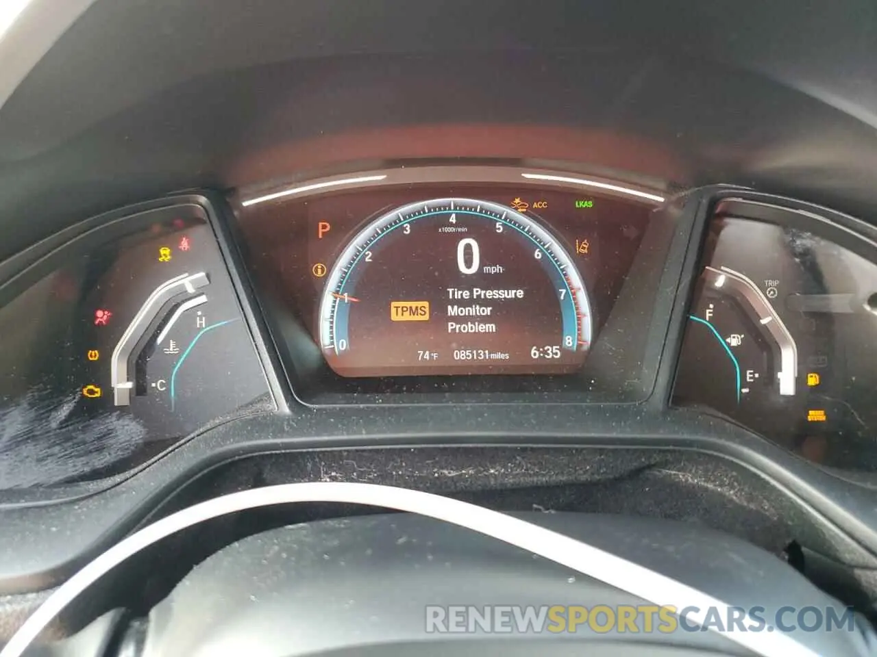 9 Photograph of a damaged car 19XFC2F6XKE024017 HONDA CIVIC 2019