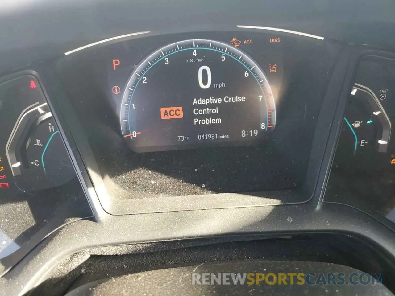 9 Photograph of a damaged car 19XFC2F6XKE050178 HONDA CIVIC 2019