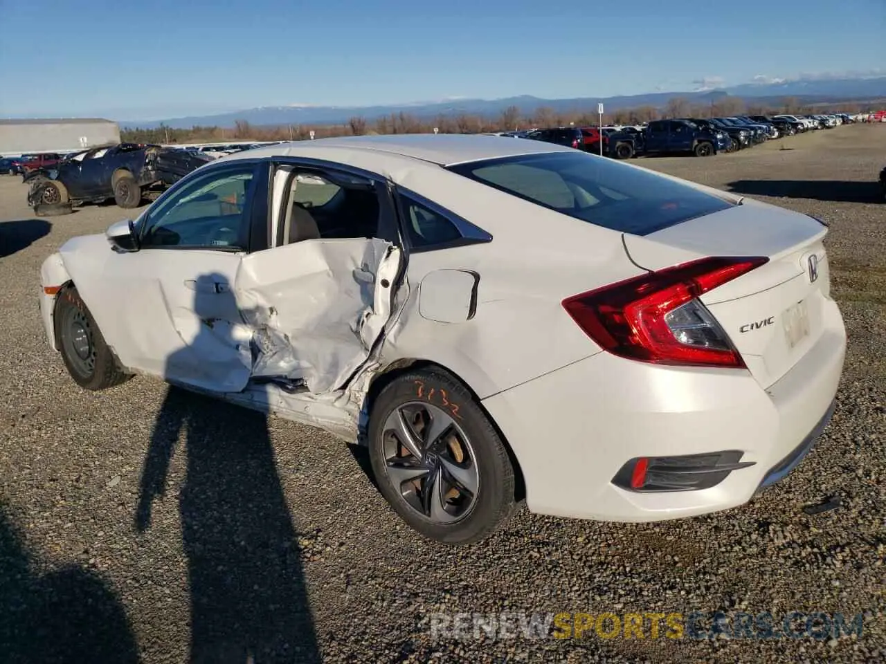 2 Photograph of a damaged car 19XFC2F6XKE200211 HONDA CIVIC 2019