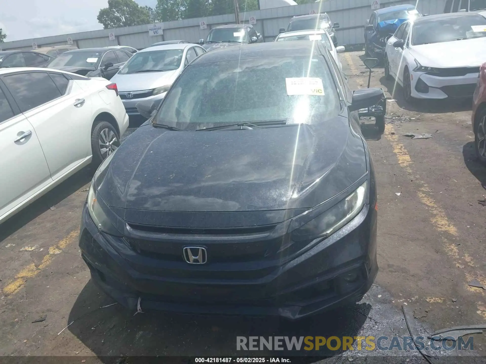 12 Photograph of a damaged car 19XFC2F80KE020706 HONDA CIVIC 2019