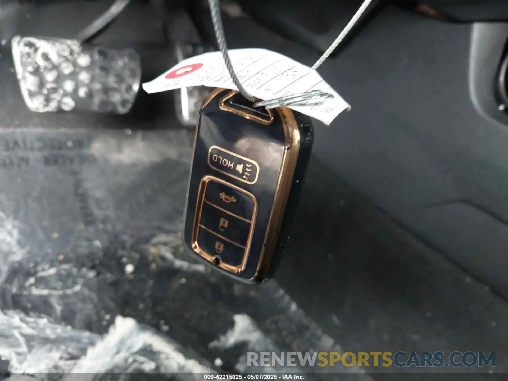 11 Photograph of a damaged car 19XFC2F80KE047548 HONDA CIVIC 2019