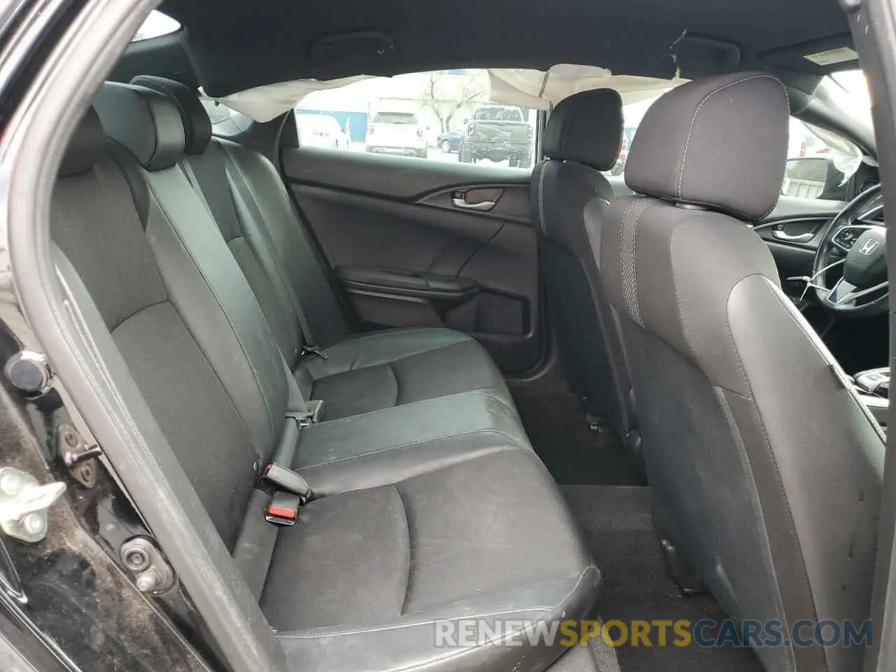 10 Photograph of a damaged car 19XFC2F81KE007303 HONDA CIVIC 2019