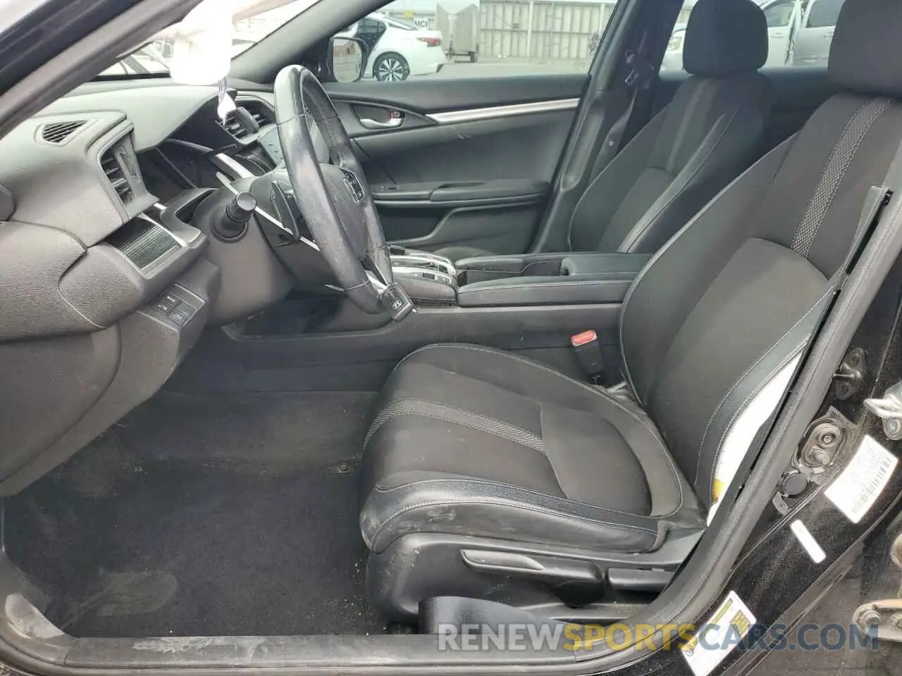 7 Photograph of a damaged car 19XFC2F81KE007303 HONDA CIVIC 2019