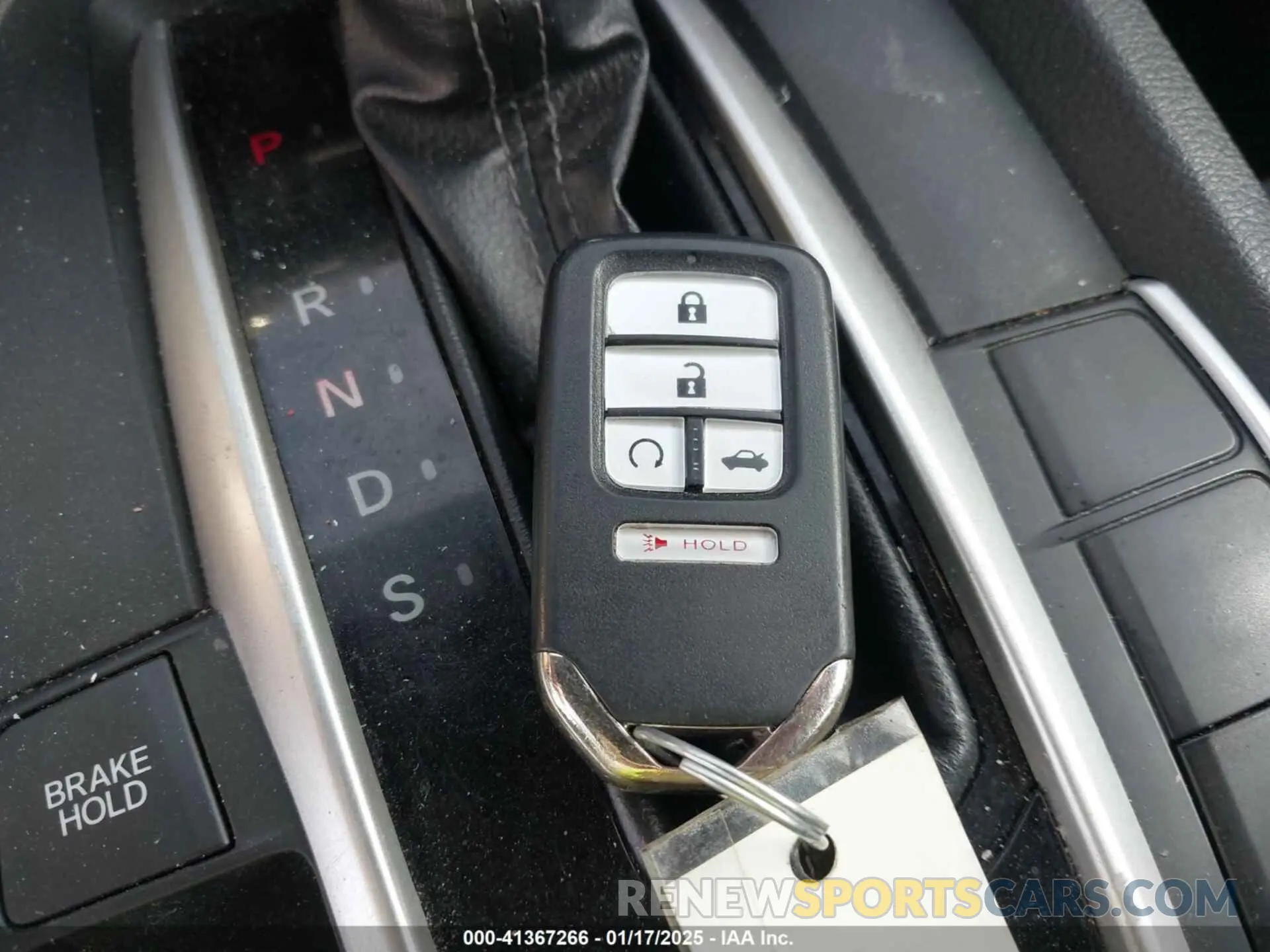 11 Photograph of a damaged car 19XFC2F81KE007981 HONDA CIVIC 2019