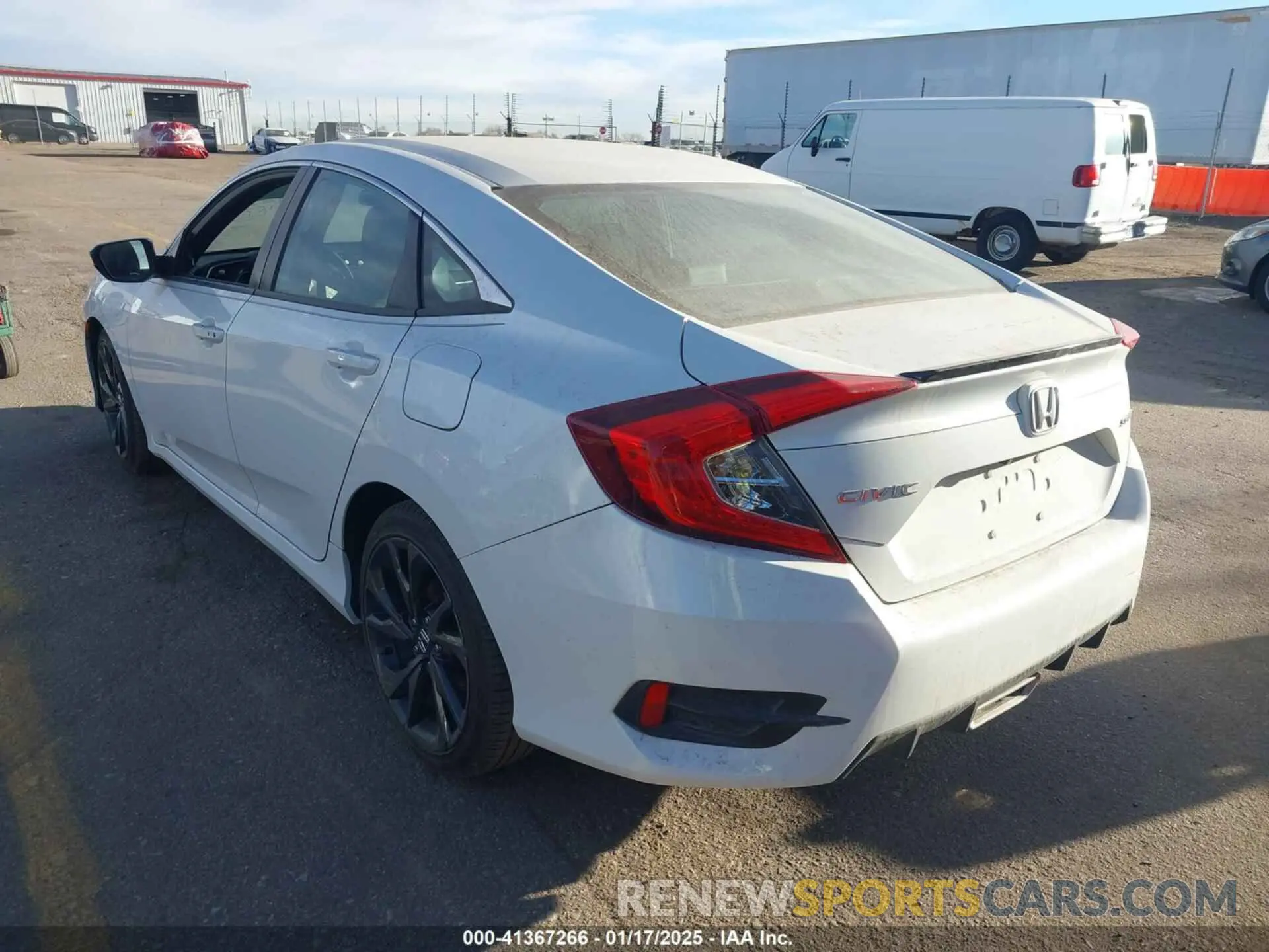 3 Photograph of a damaged car 19XFC2F81KE007981 HONDA CIVIC 2019