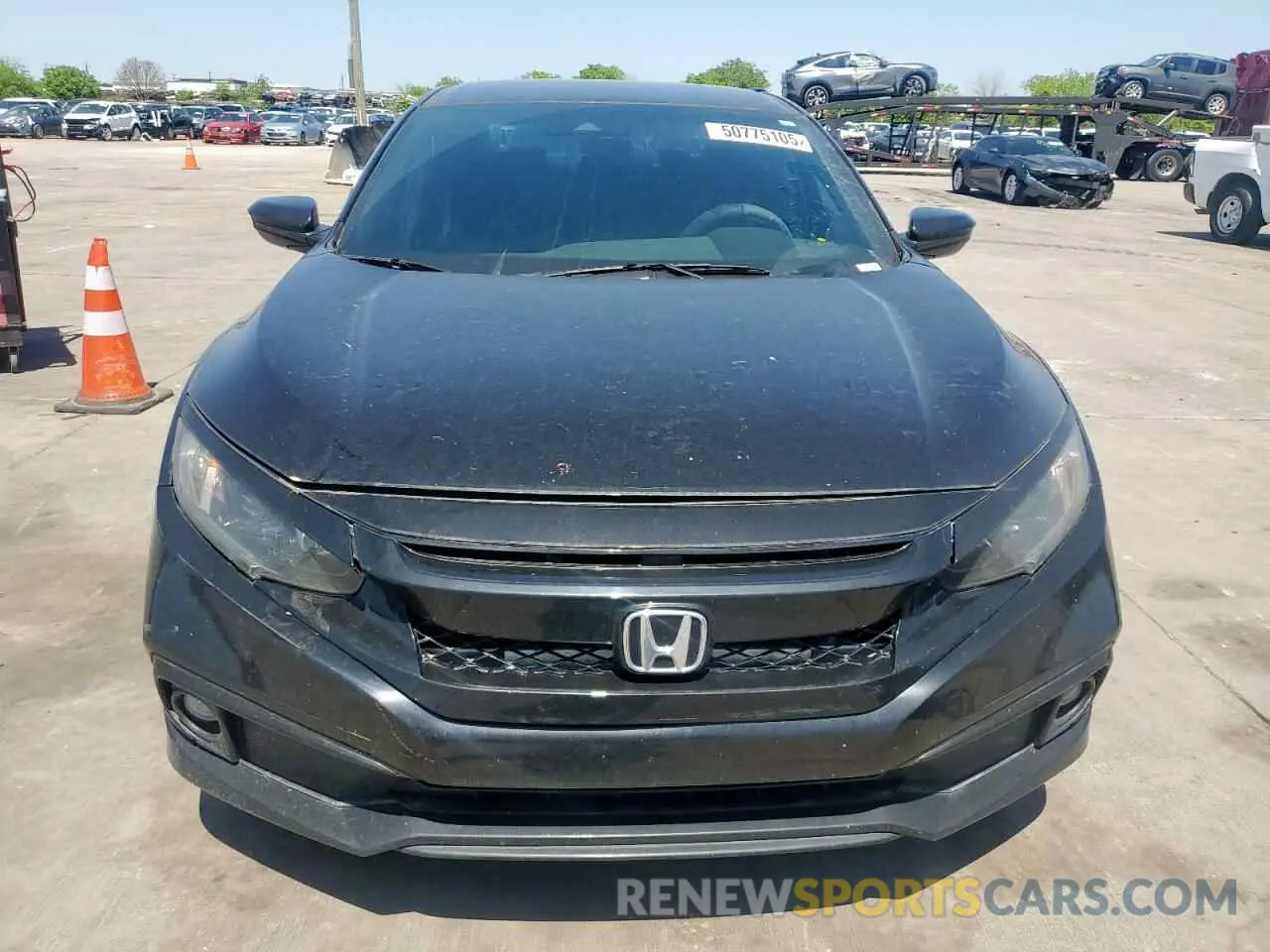 5 Photograph of a damaged car 19XFC2F81KE011609 HONDA CIVIC 2019