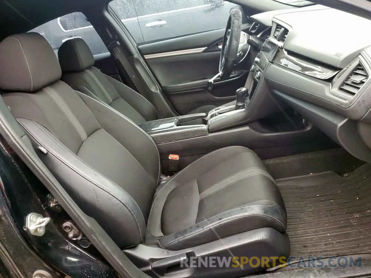 7 Photograph of a damaged car 19XFC2F81KE011609 HONDA CIVIC 2019