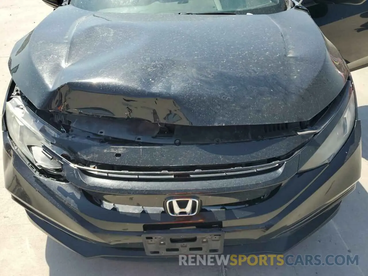 11 Photograph of a damaged car 19XFC2F81KE045324 HONDA CIVIC 2019