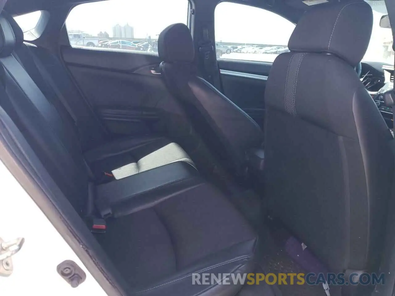 10 Photograph of a damaged car 19XFC2F81KE049938 HONDA CIVIC 2019
