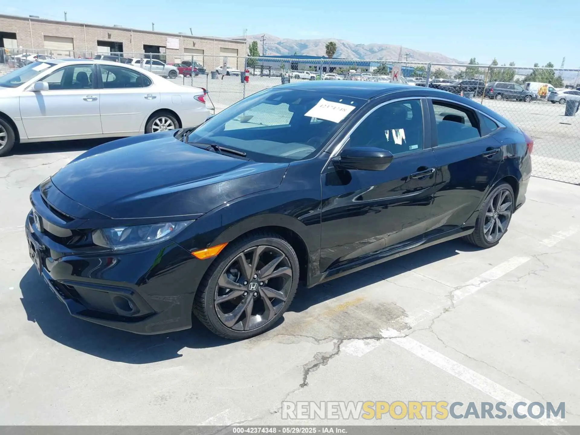 2 Photograph of a damaged car 19XFC2F81KE202656 HONDA CIVIC 2019