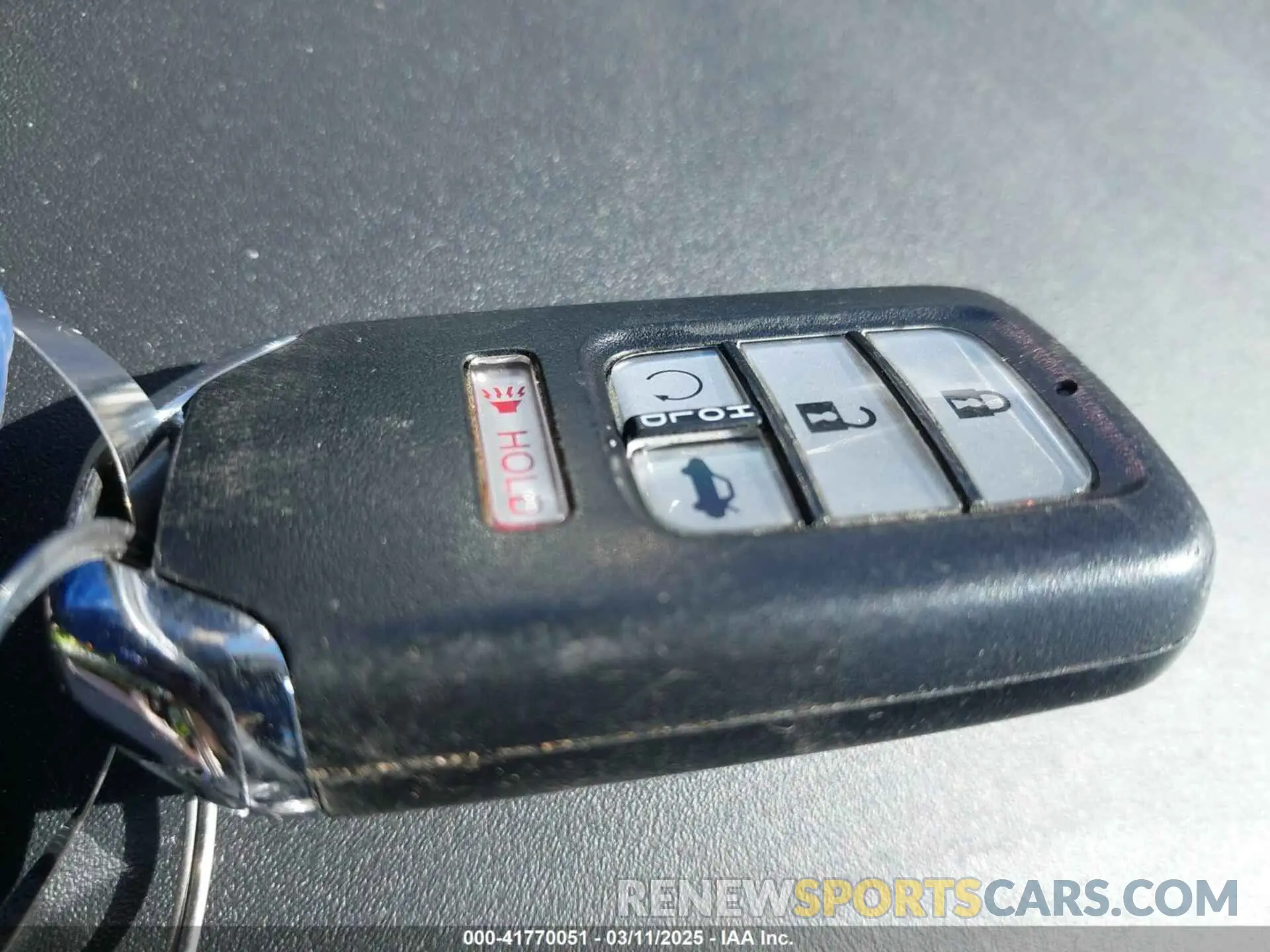 11 Photograph of a damaged car 19XFC2F82KE019704 HONDA CIVIC 2019