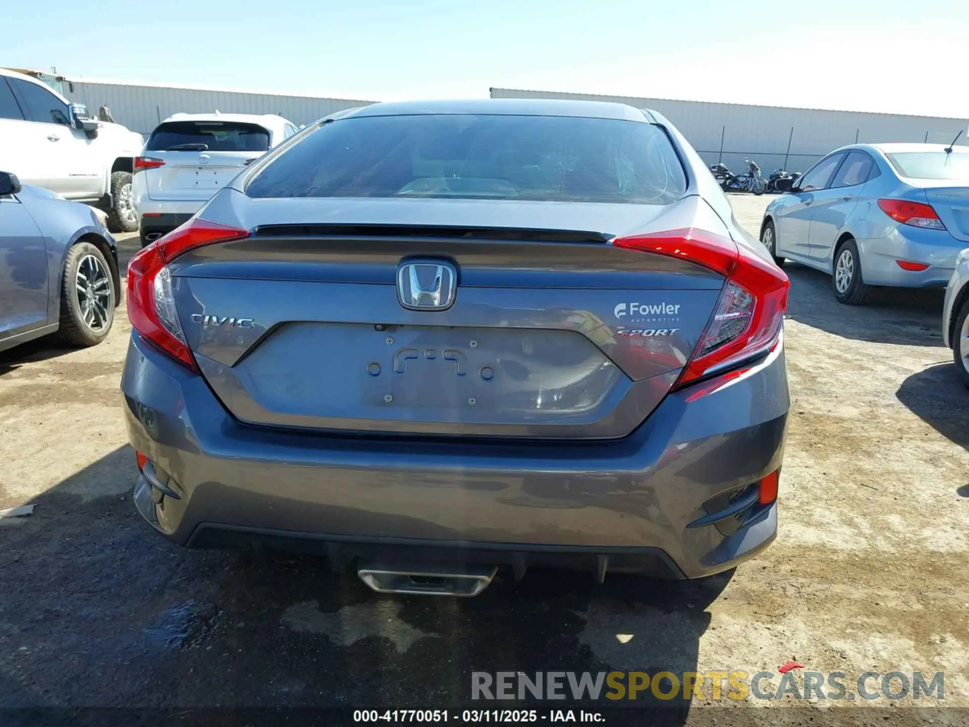 16 Photograph of a damaged car 19XFC2F82KE019704 HONDA CIVIC 2019