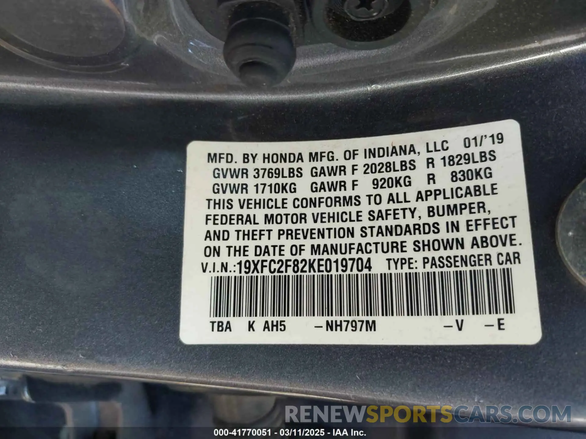 9 Photograph of a damaged car 19XFC2F82KE019704 HONDA CIVIC 2019