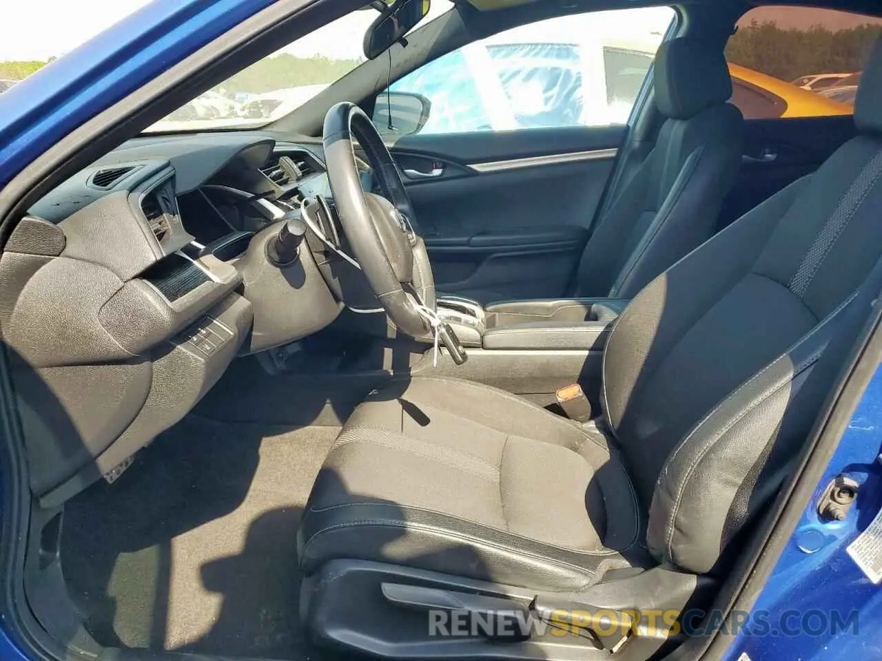 7 Photograph of a damaged car 19XFC2F82KE022215 HONDA CIVIC 2019
