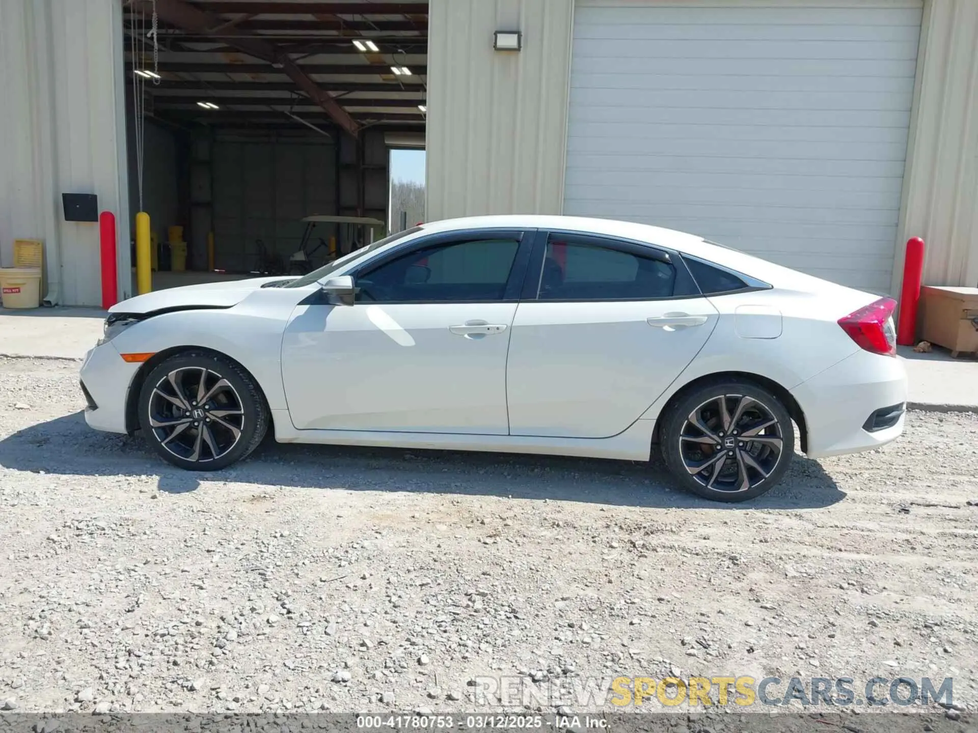 14 Photograph of a damaged car 19XFC2F82KE022747 HONDA CIVIC 2019