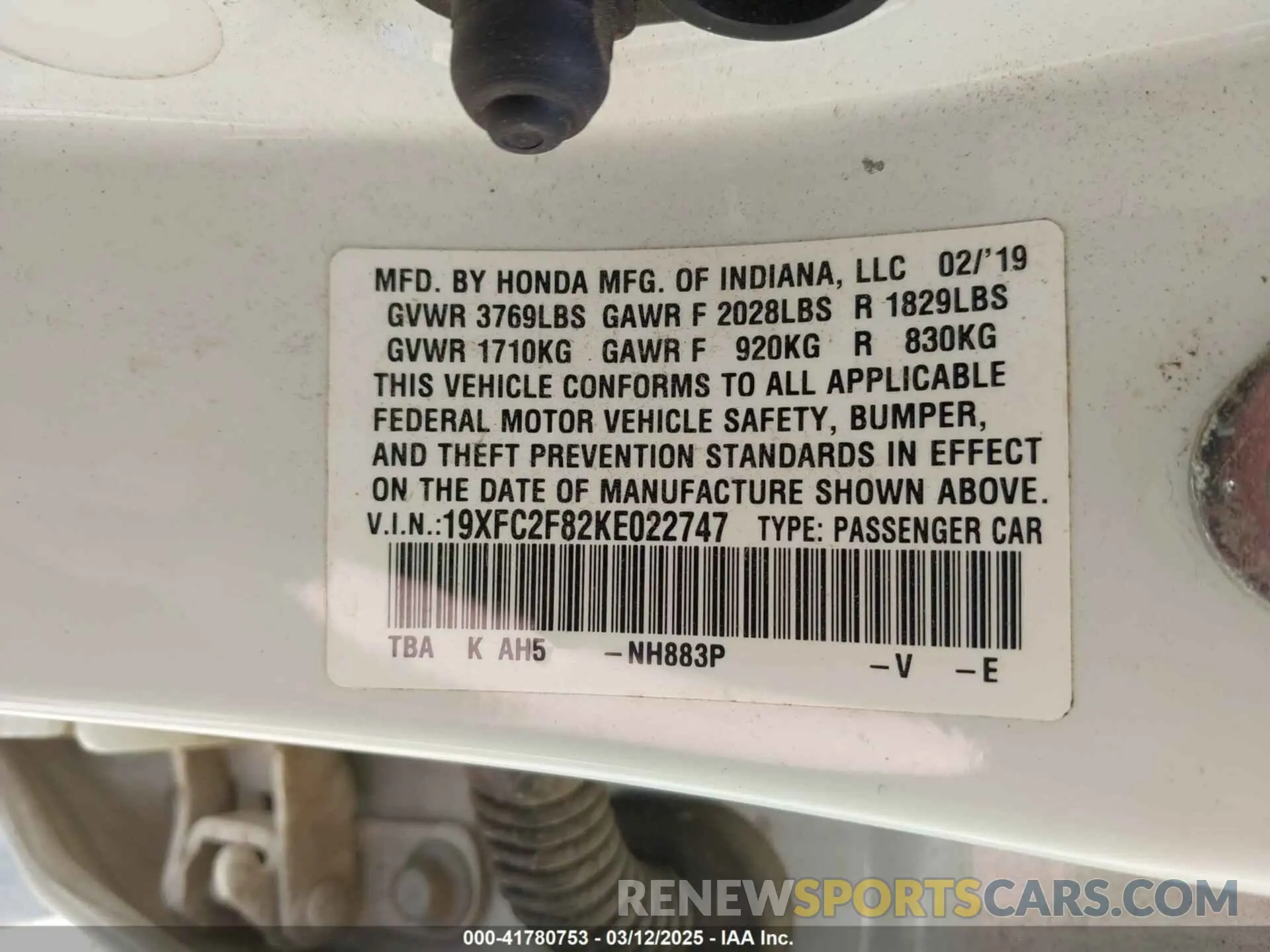 9 Photograph of a damaged car 19XFC2F82KE022747 HONDA CIVIC 2019