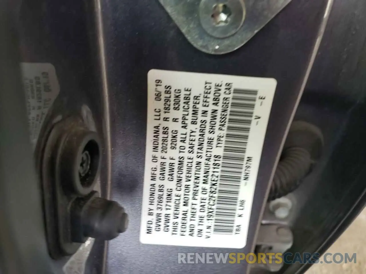14 Photograph of a damaged car 19XFC2F82KE211818 HONDA CIVIC 2019