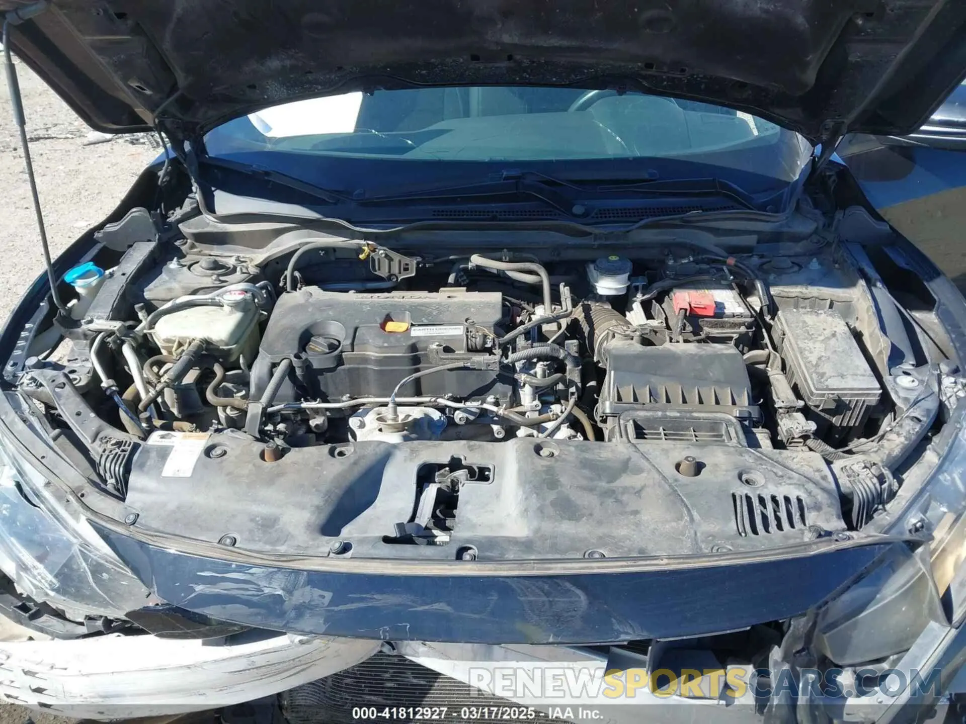 10 Photograph of a damaged car 19XFC2F83KE007495 HONDA CIVIC 2019