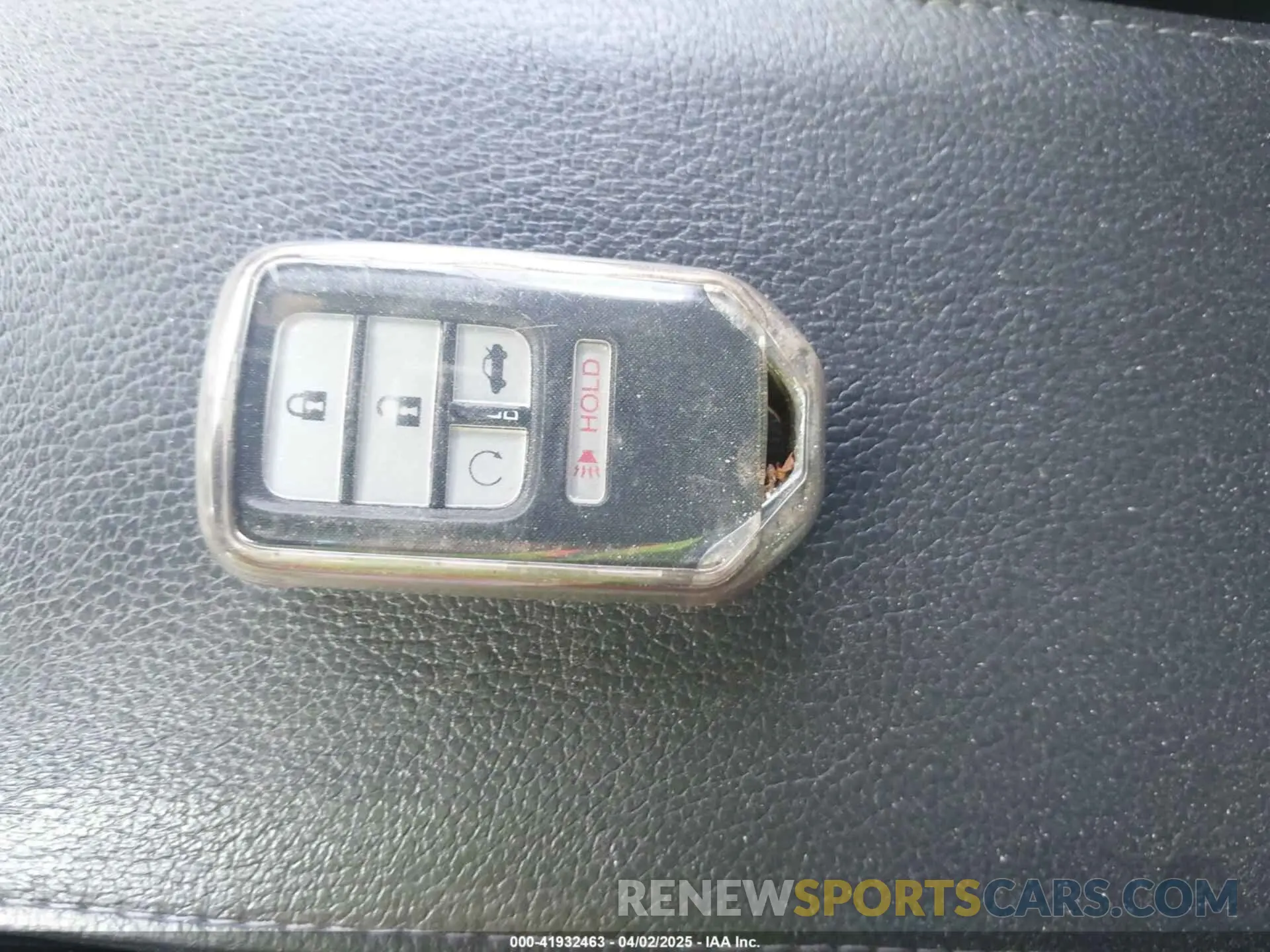 11 Photograph of a damaged car 19XFC2F83KE008940 HONDA CIVIC 2019