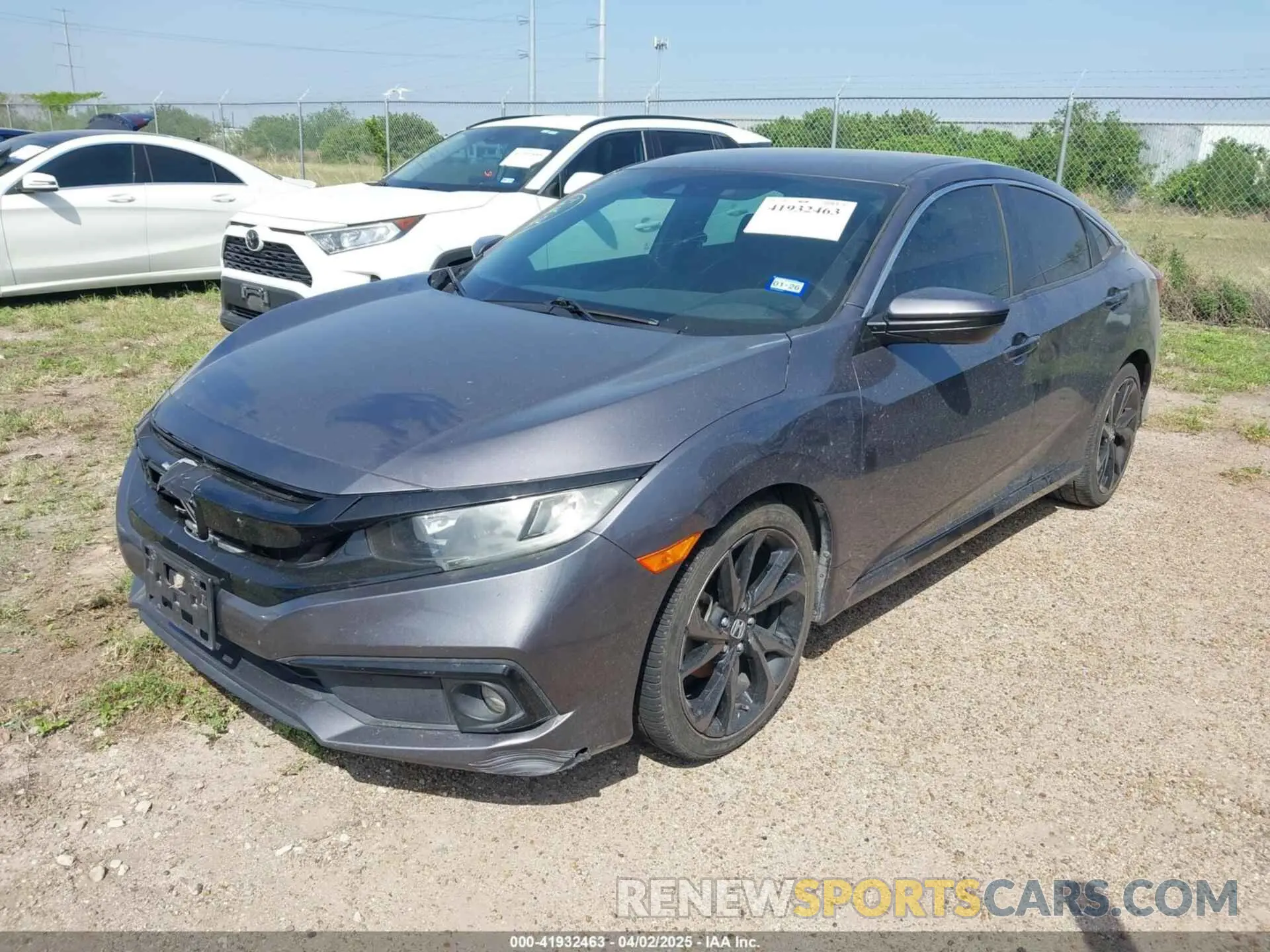 2 Photograph of a damaged car 19XFC2F83KE008940 HONDA CIVIC 2019