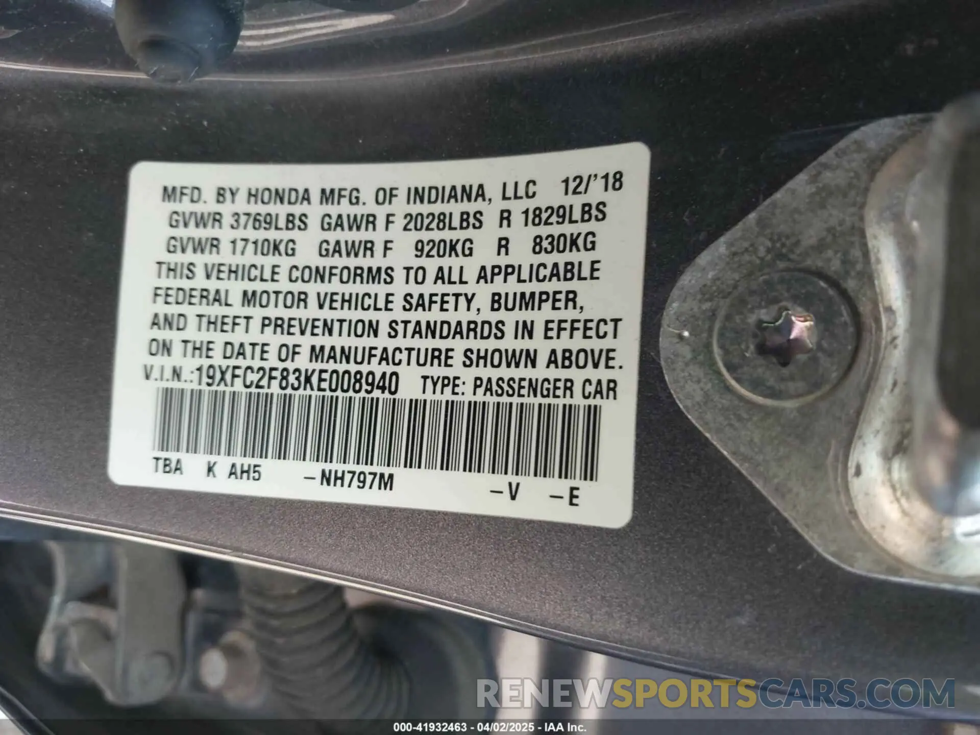 9 Photograph of a damaged car 19XFC2F83KE008940 HONDA CIVIC 2019