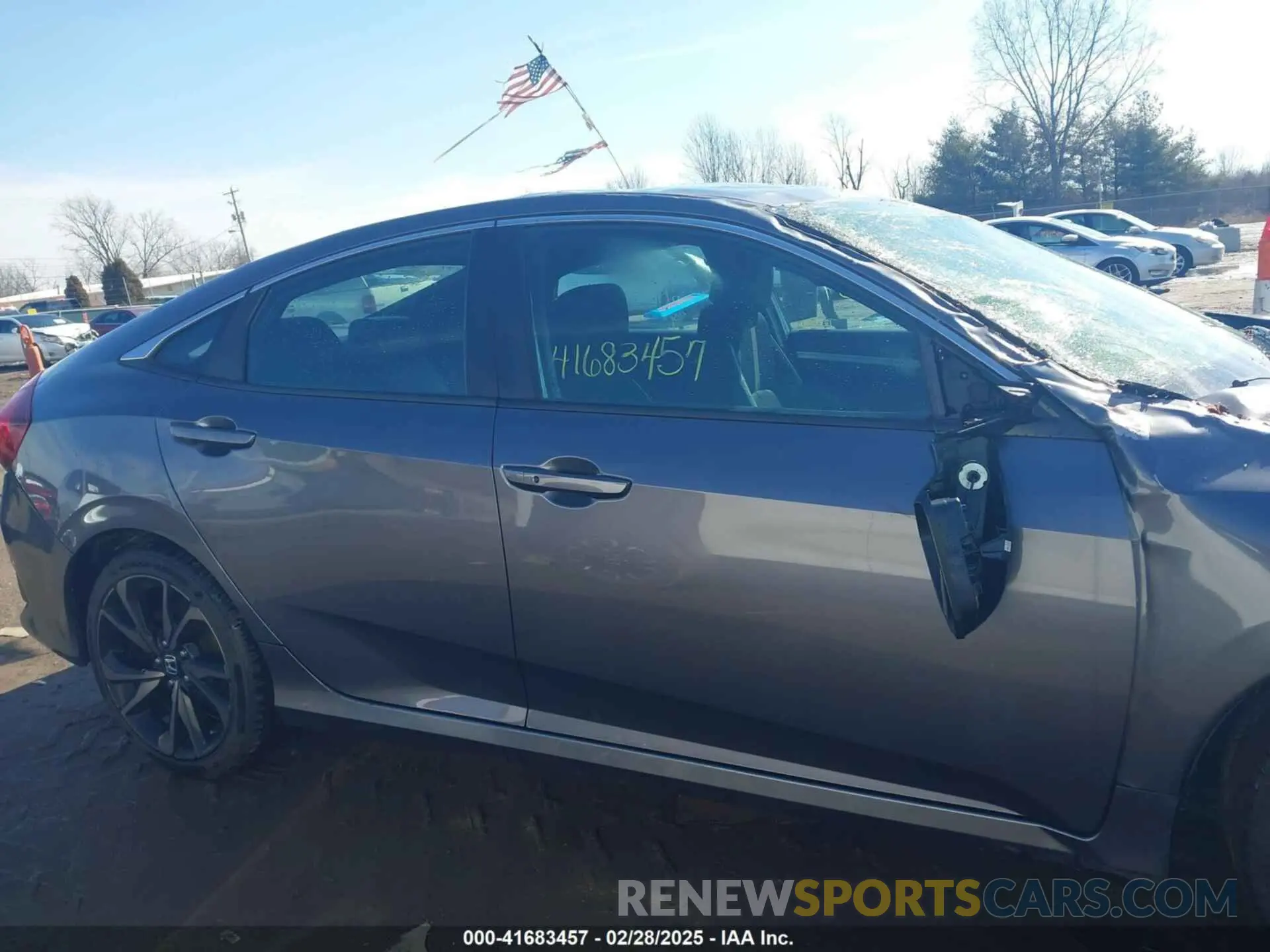 13 Photograph of a damaged car 19XFC2F83KE029254 HONDA CIVIC 2019