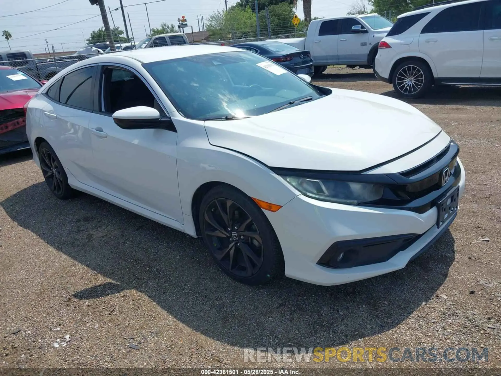 1 Photograph of a damaged car 19XFC2F85KE002461 HONDA CIVIC 2019