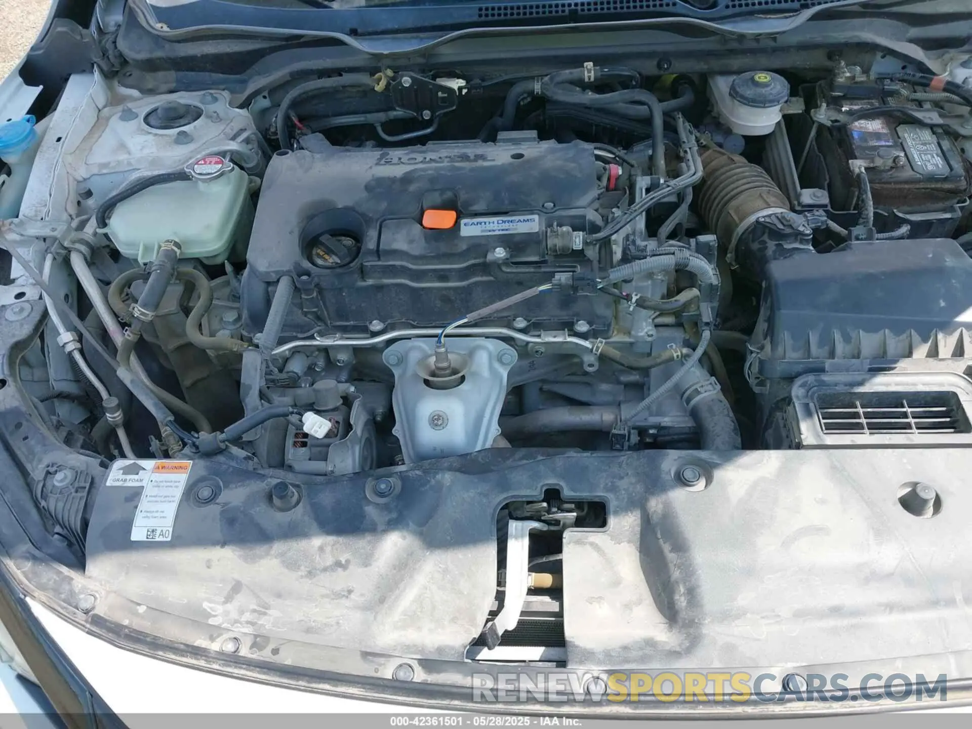 10 Photograph of a damaged car 19XFC2F85KE002461 HONDA CIVIC 2019