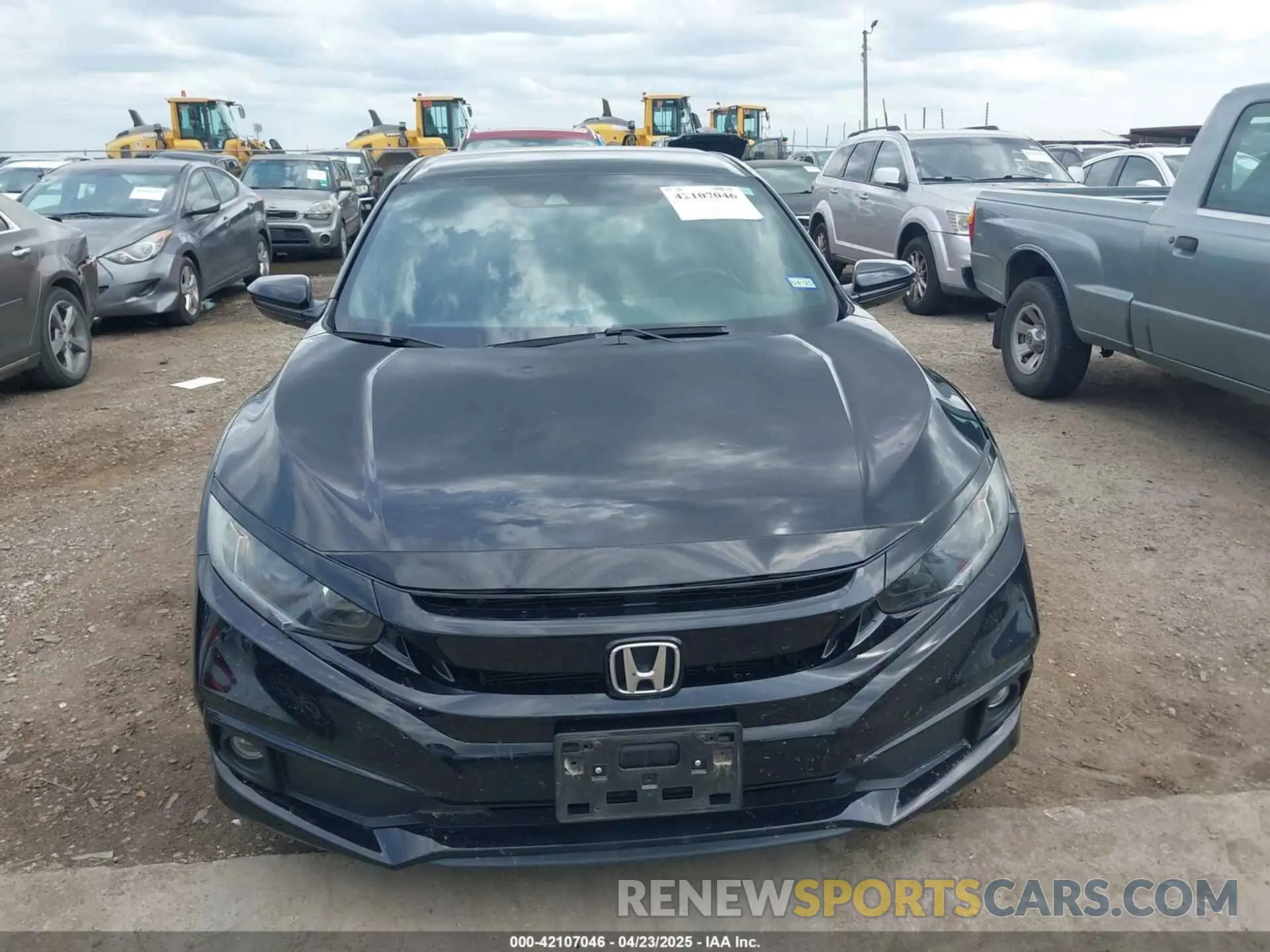 12 Photograph of a damaged car 19XFC2F85KE017820 HONDA CIVIC 2019