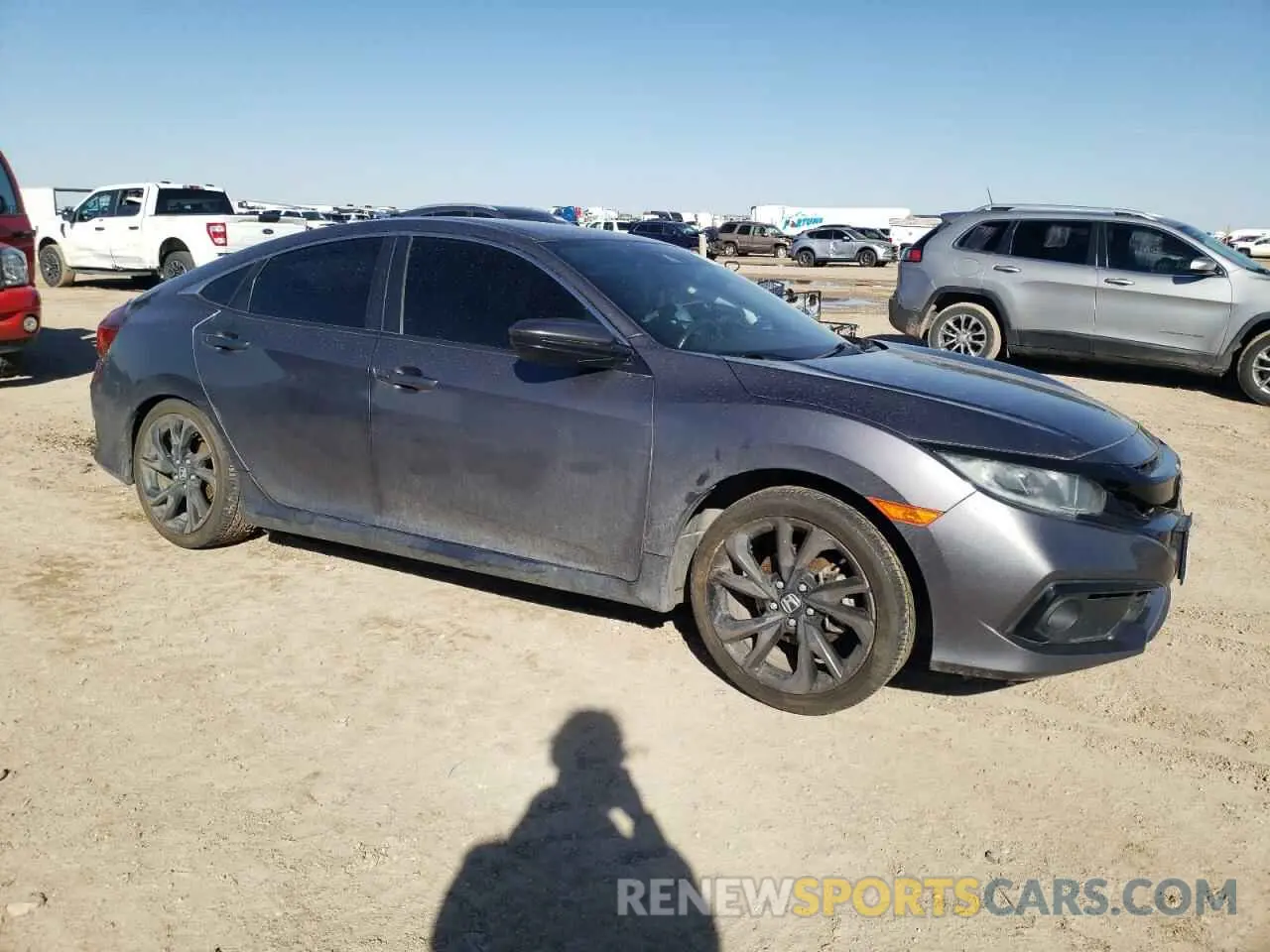 4 Photograph of a damaged car 19XFC2F85KE046315 HONDA CIVIC 2019