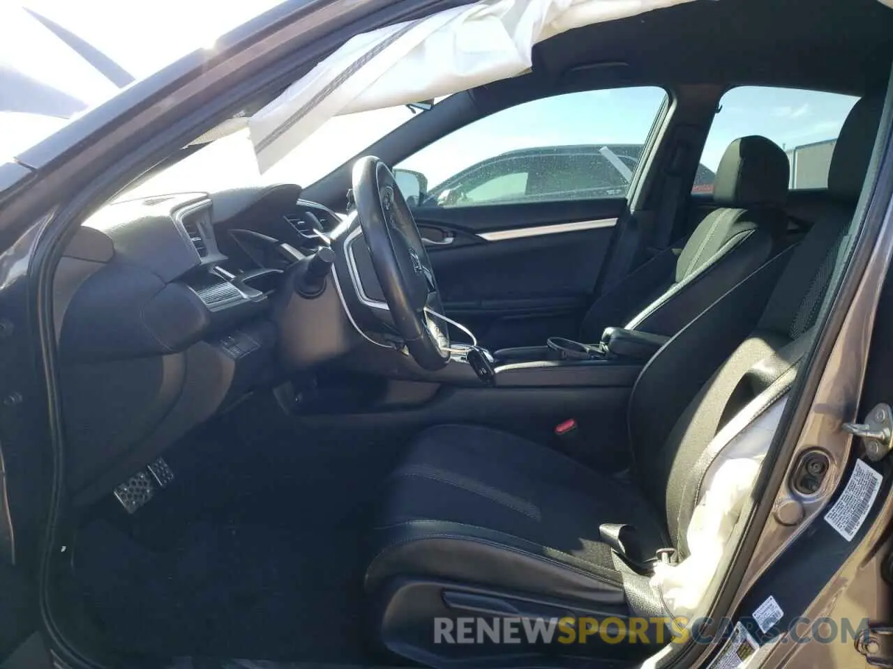 7 Photograph of a damaged car 19XFC2F85KE046315 HONDA CIVIC 2019