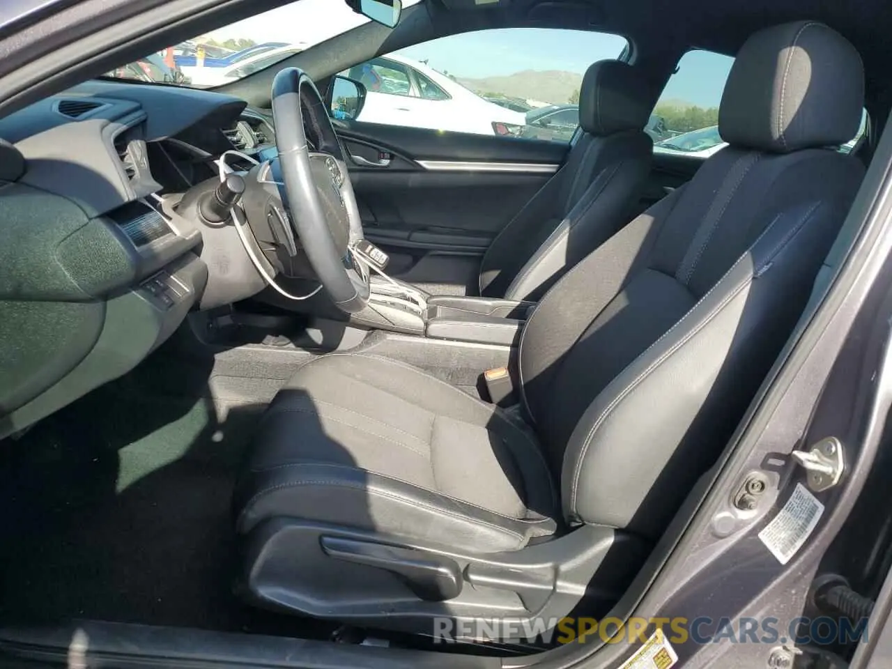 7 Photograph of a damaged car 19XFC2F85KE050798 HONDA CIVIC 2019