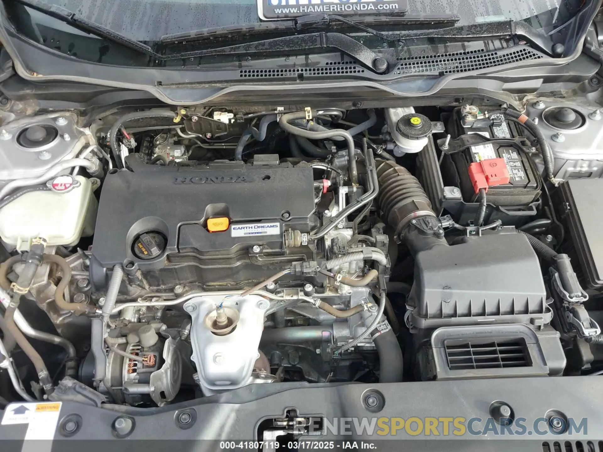 10 Photograph of a damaged car 19XFC2F85KE200828 HONDA CIVIC 2019