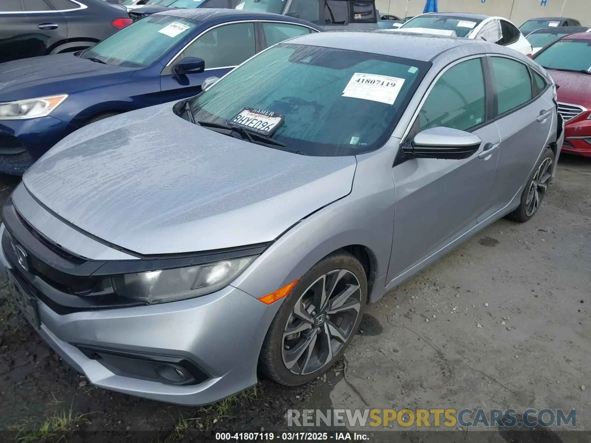 2 Photograph of a damaged car 19XFC2F85KE200828 HONDA CIVIC 2019