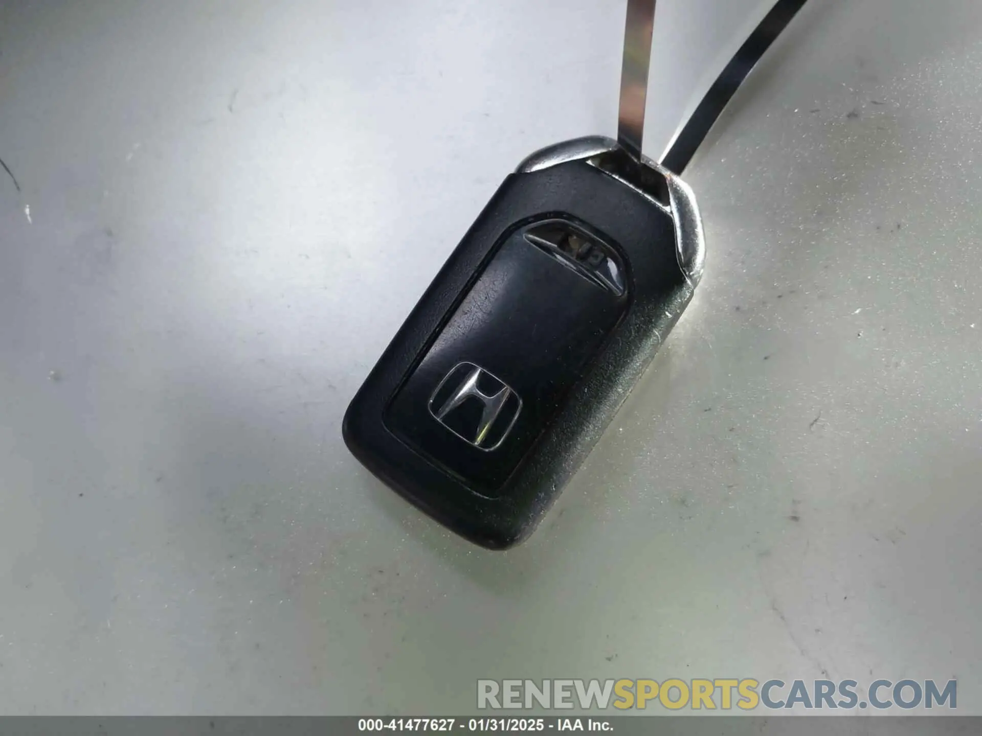 11 Photograph of a damaged car 19XFC2F85KE204958 HONDA CIVIC 2019