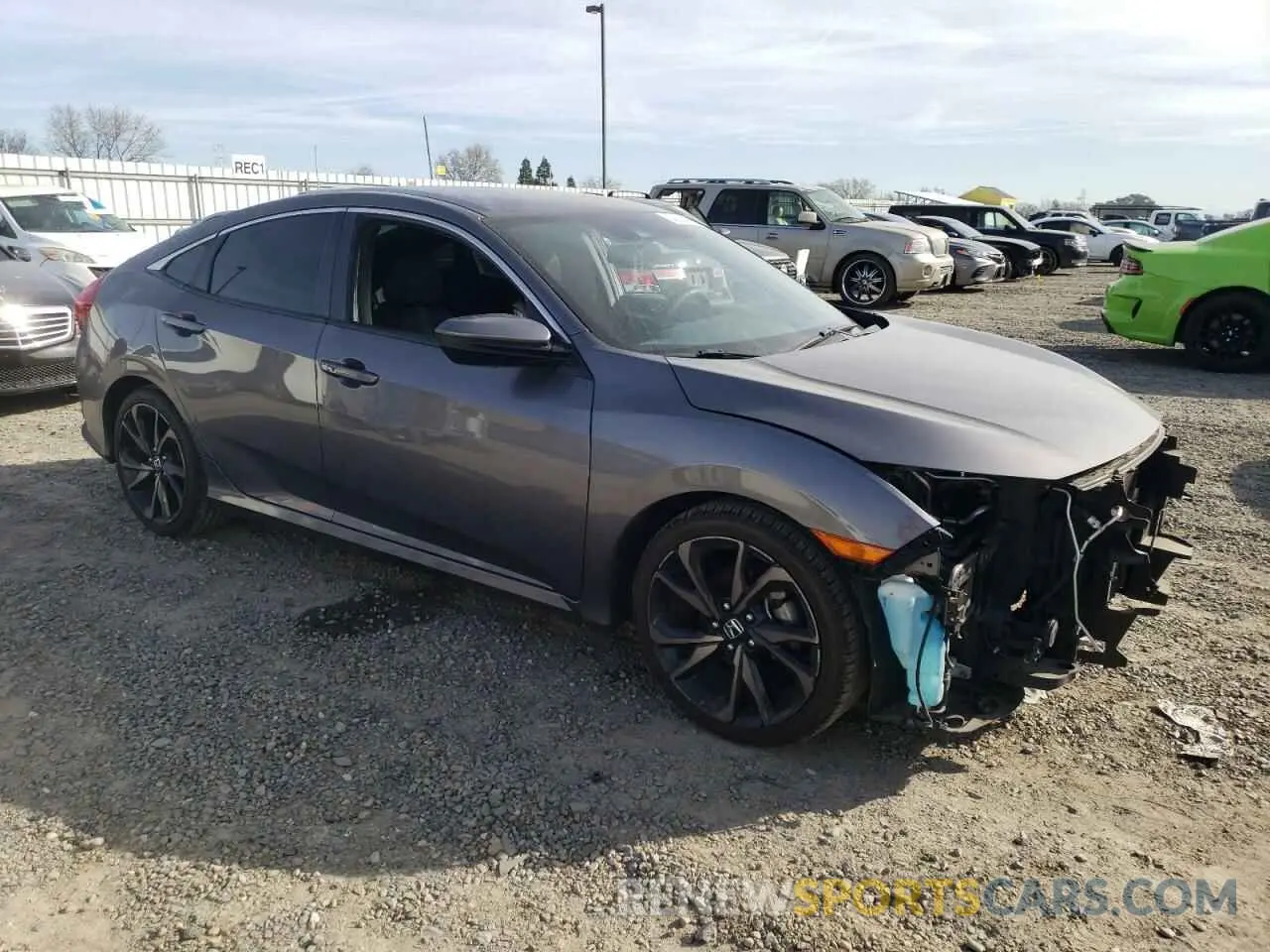 4 Photograph of a damaged car 19XFC2F85KE207262 HONDA CIVIC 2019