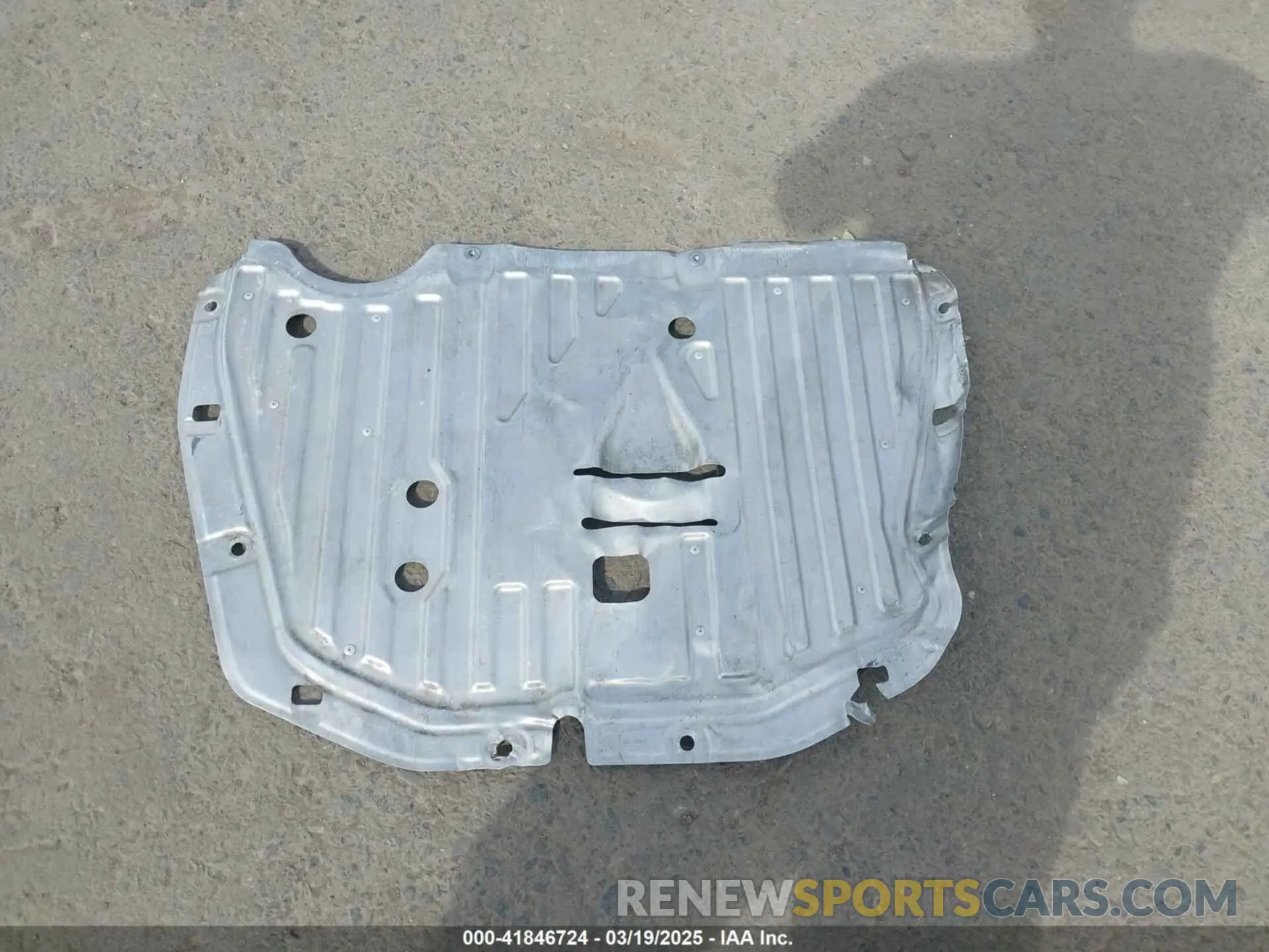 12 Photograph of a damaged car 19XFC2F85KE210856 HONDA CIVIC 2019
