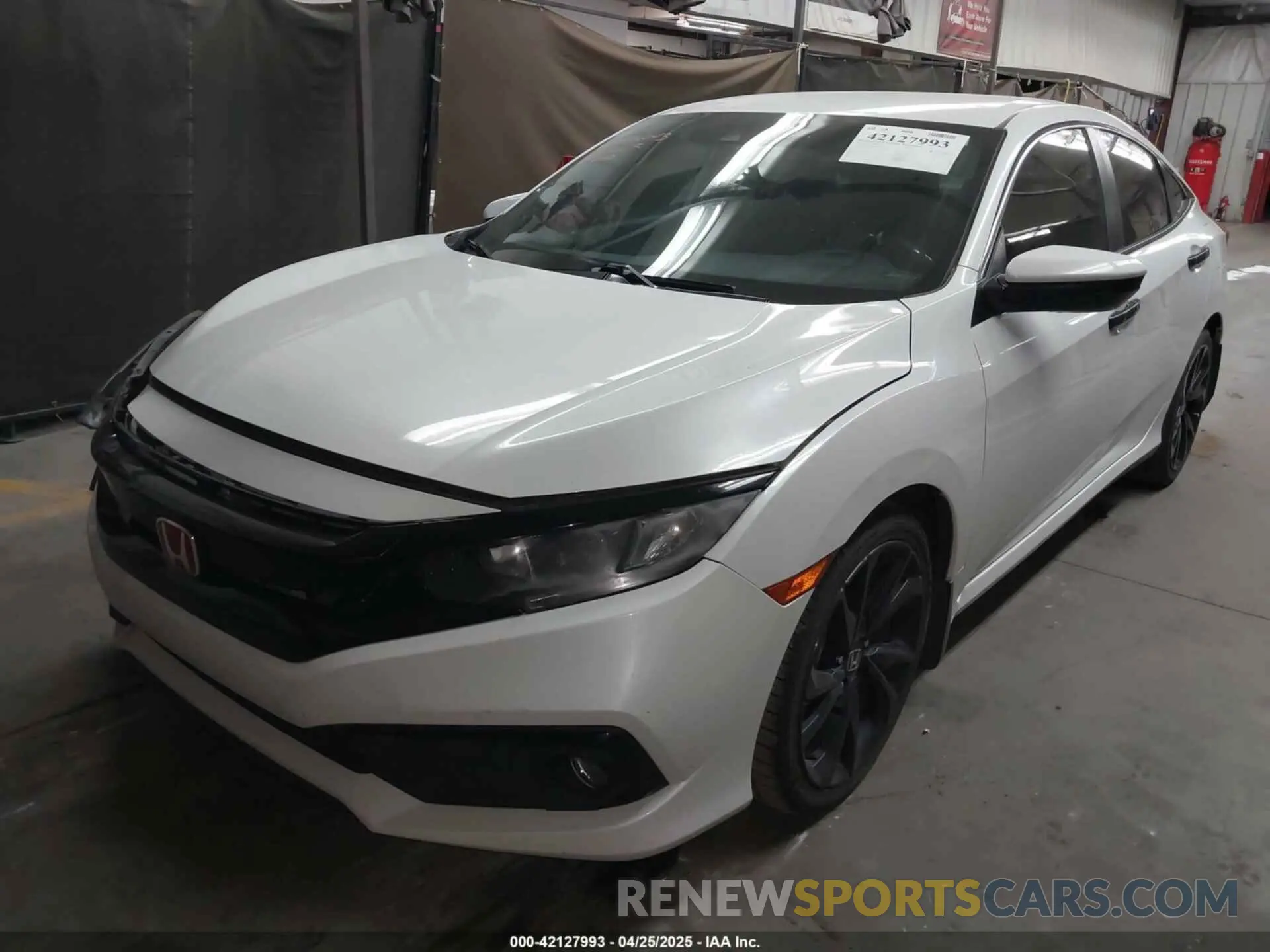 2 Photograph of a damaged car 19XFC2F86KE022749 HONDA CIVIC 2019