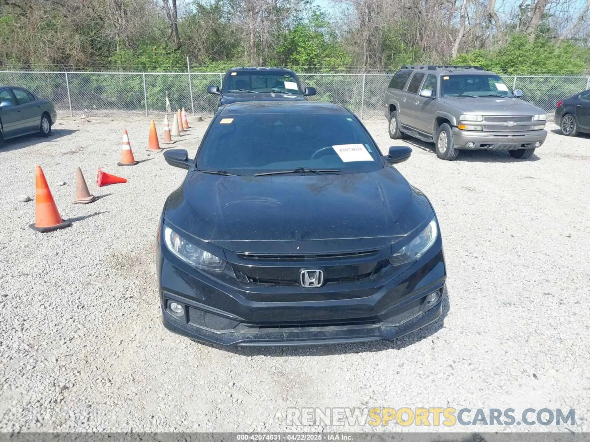 13 Photograph of a damaged car 19XFC2F86KE045495 HONDA CIVIC 2019