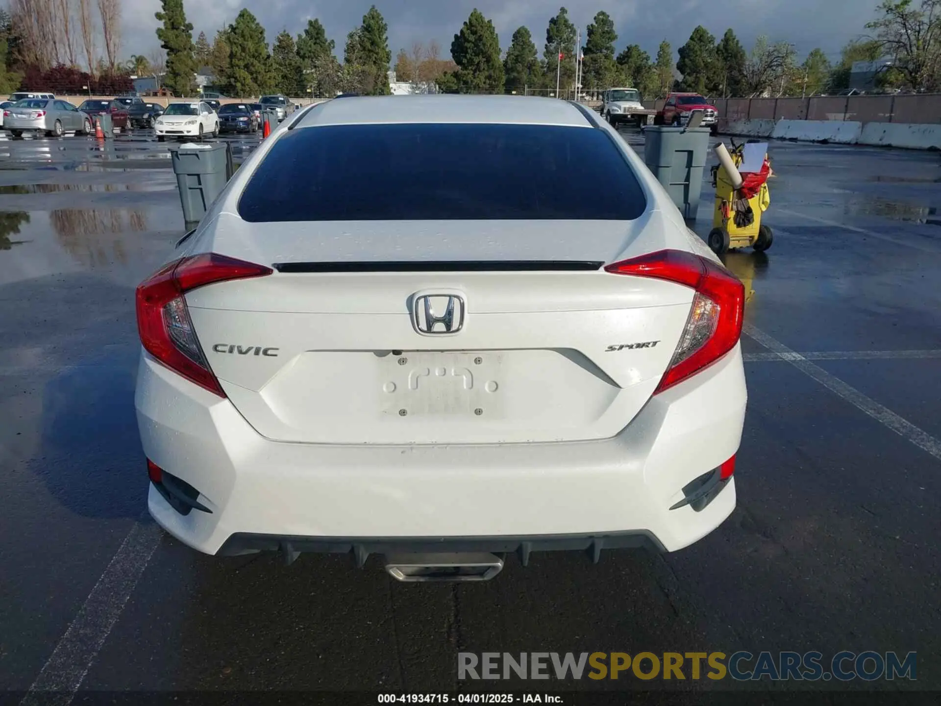 15 Photograph of a damaged car 19XFC2F86KE215368 HONDA CIVIC 2019