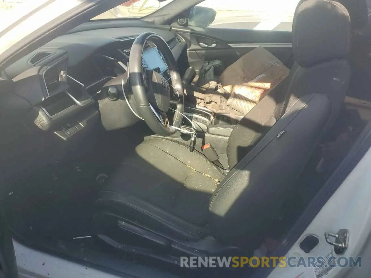 7 Photograph of a damaged car 19XFC2F87KE205609 HONDA CIVIC 2019