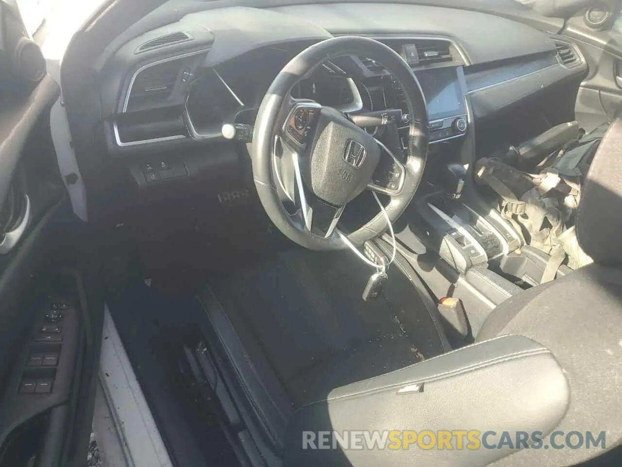 8 Photograph of a damaged car 19XFC2F87KE205609 HONDA CIVIC 2019