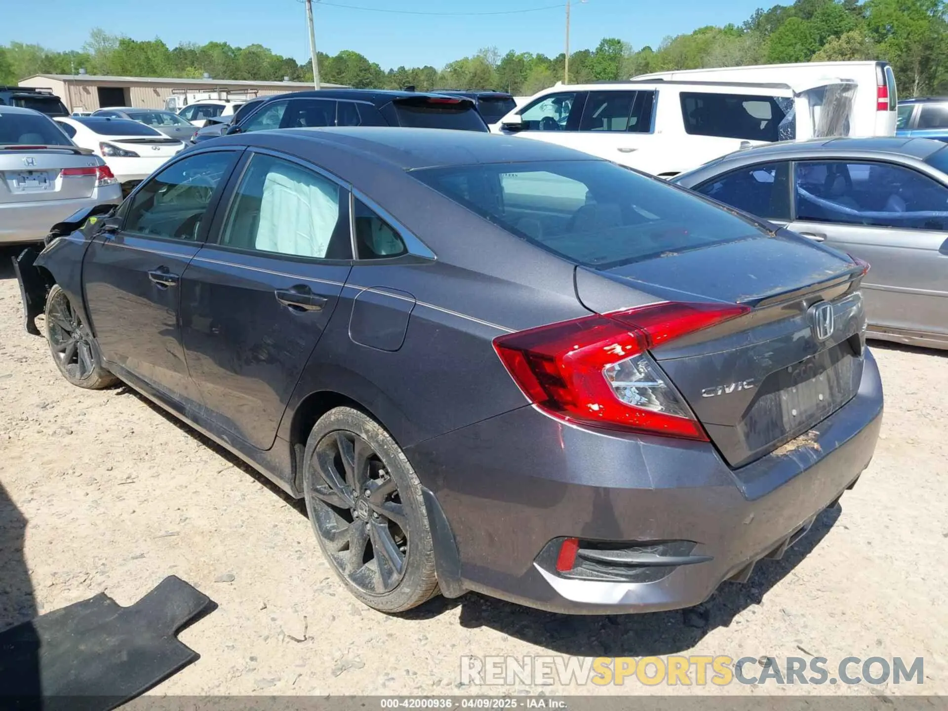 3 Photograph of a damaged car 19XFC2F88KE028035 HONDA CIVIC 2019