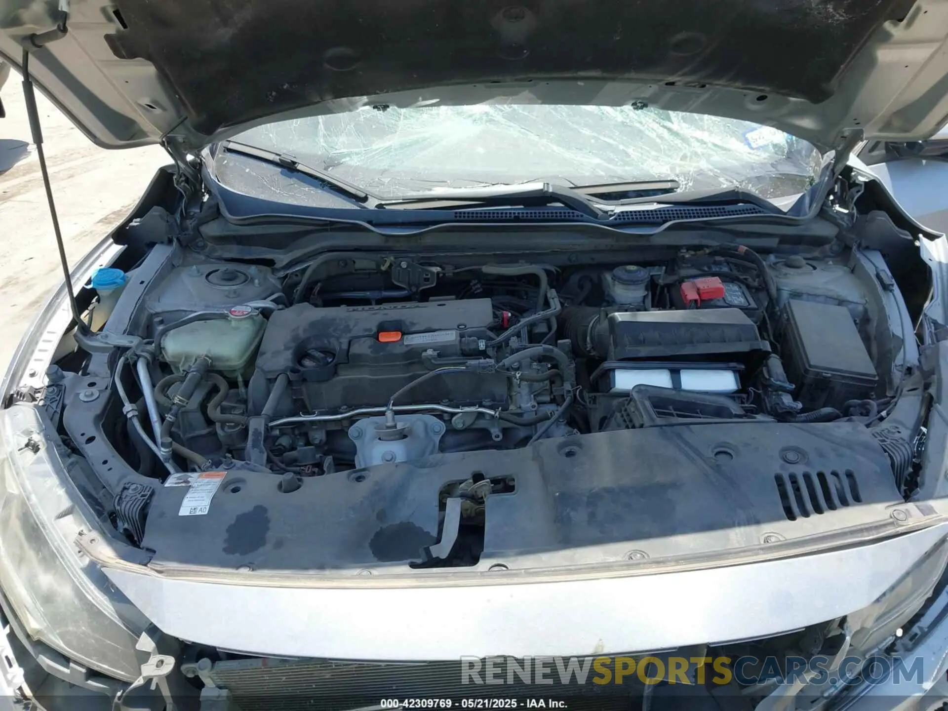 10 Photograph of a damaged car 19XFC2F88KE036734 HONDA CIVIC 2019