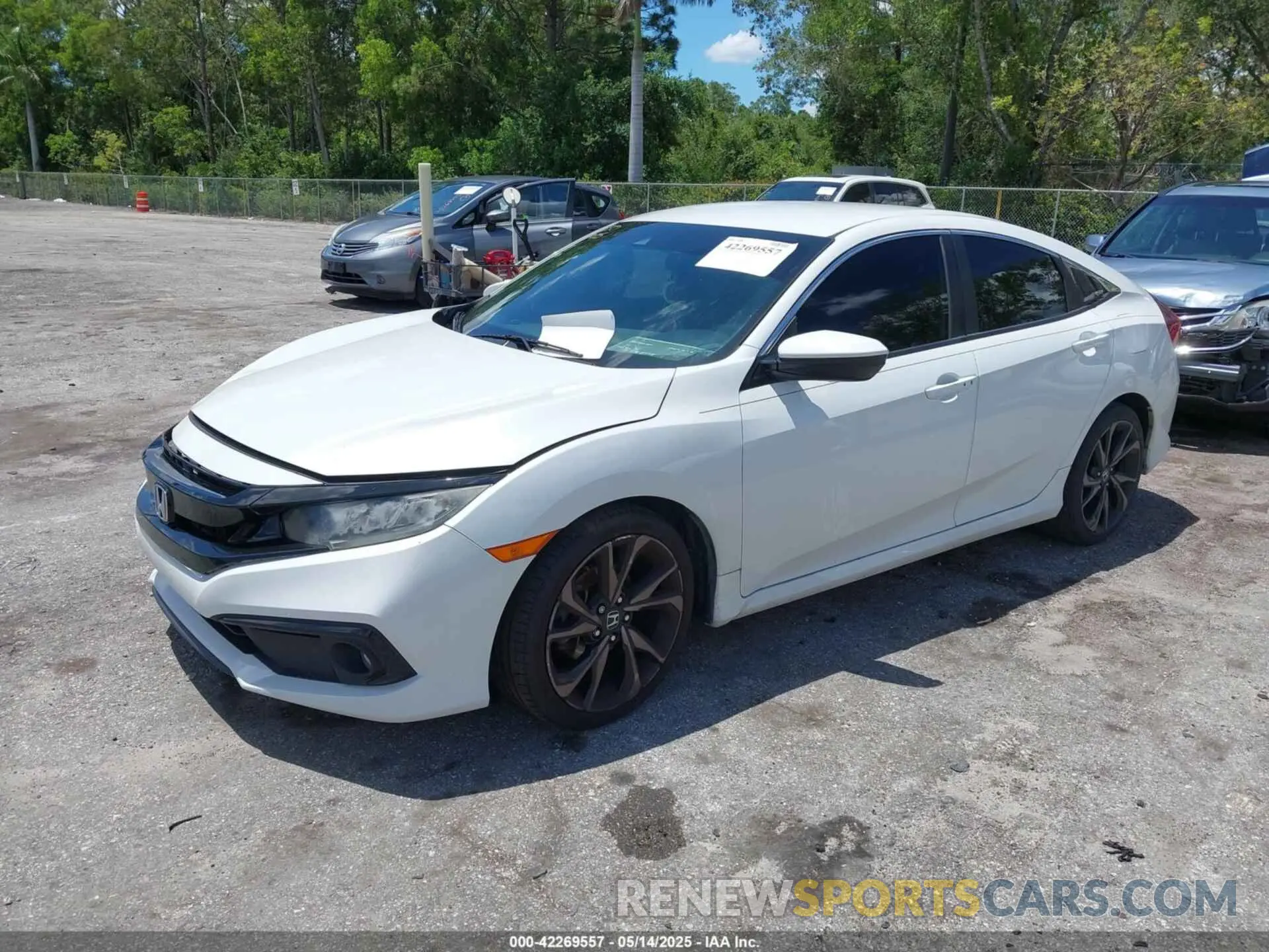 2 Photograph of a damaged car 19XFC2F88KE047720 HONDA CIVIC 2019