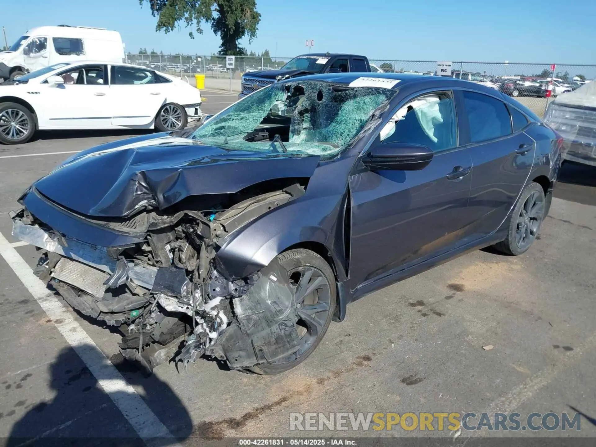 2 Photograph of a damaged car 19XFC2F88KE213279 HONDA CIVIC 2019