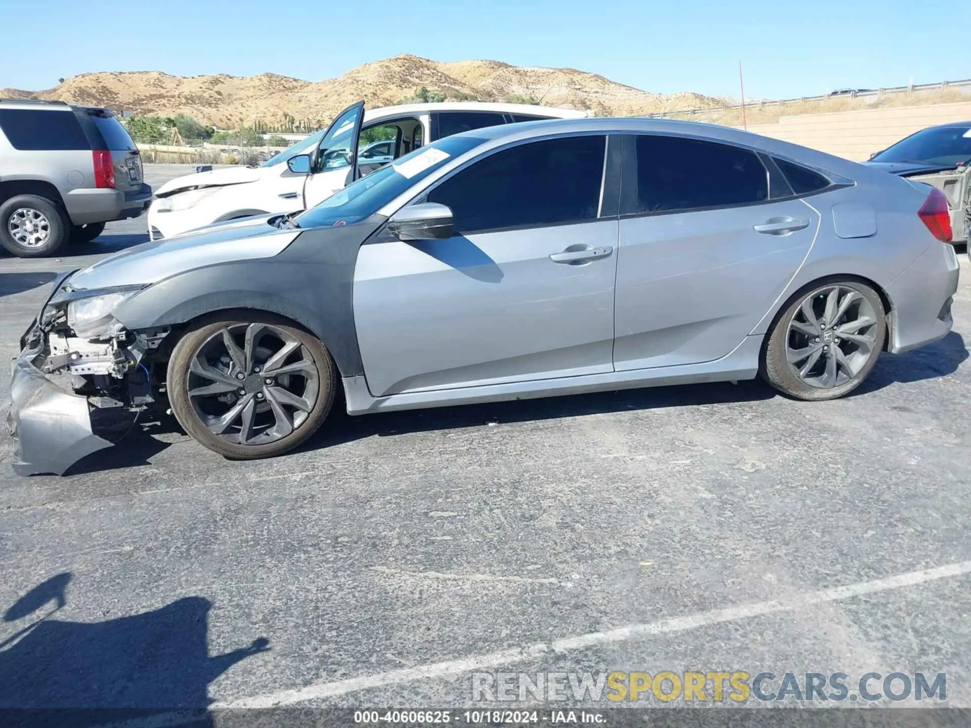 13 Photograph of a damaged car 19XFC2F88KE213377 HONDA CIVIC 2019