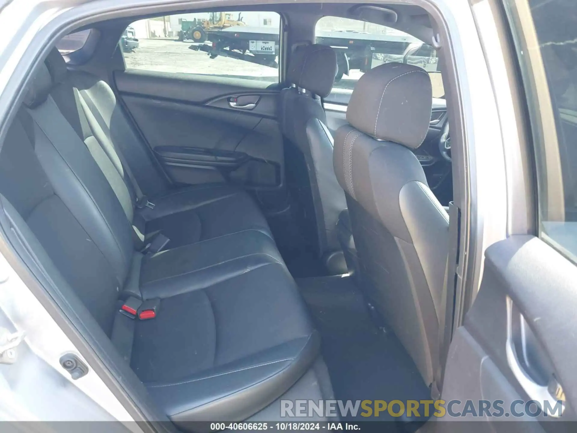 8 Photograph of a damaged car 19XFC2F88KE213377 HONDA CIVIC 2019