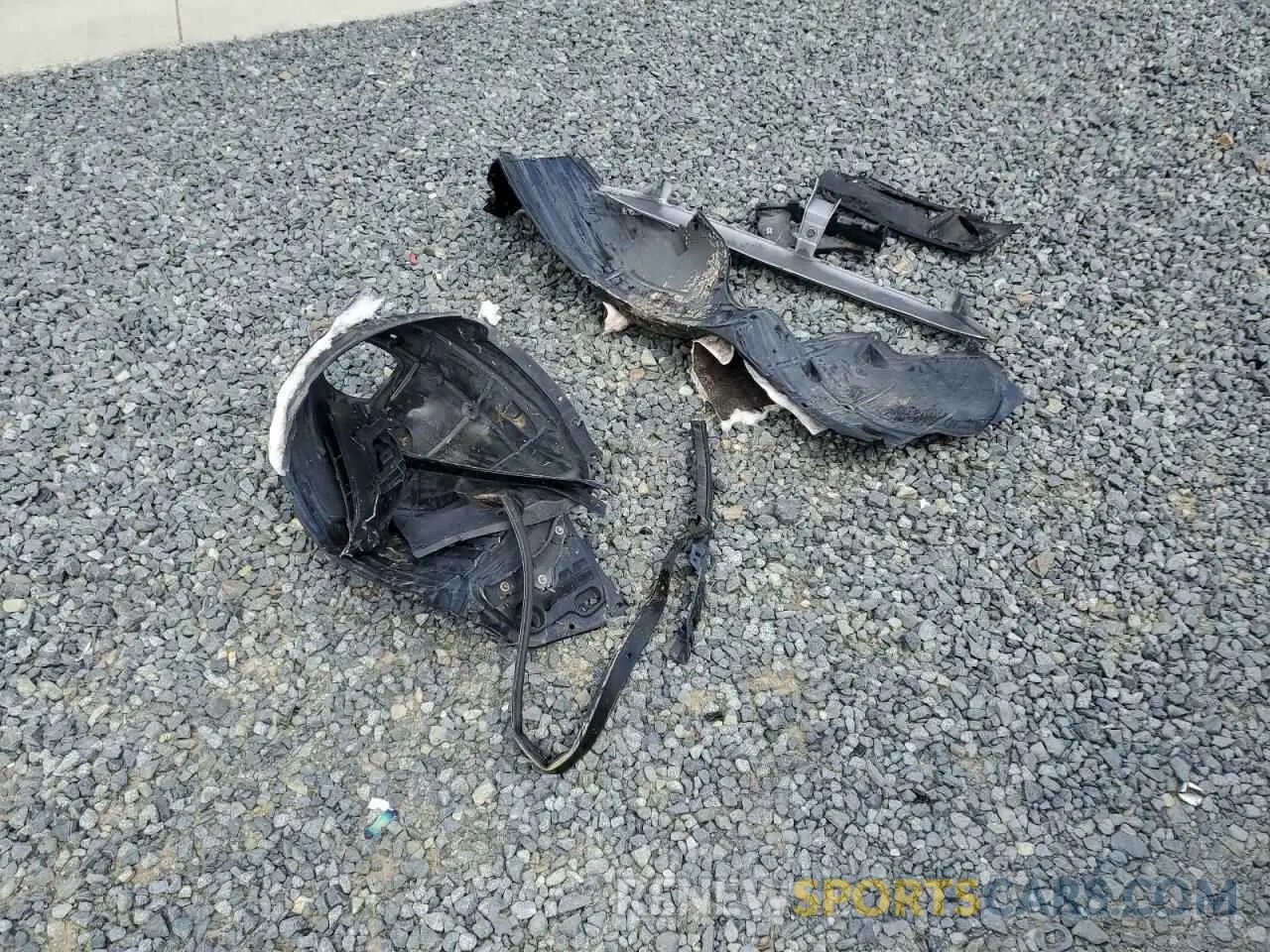 12 Photograph of a damaged car 19XFC2F89KE000308 HONDA CIVIC 2019