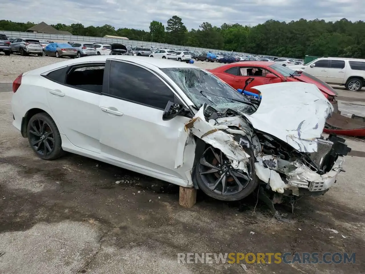 4 Photograph of a damaged car 19XFC2F89KE008666 HONDA CIVIC 2019